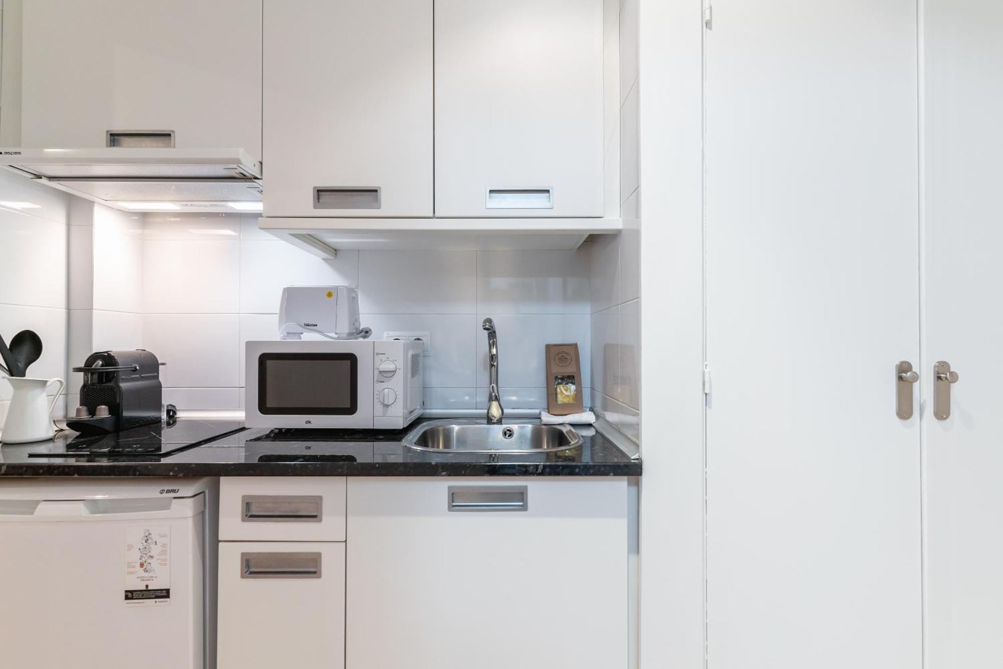 Cozy With Pool-salamanca Apartamento *
